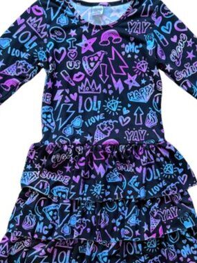 Too Sweet Girl’s long sleeve graffiti Dress Size 6x in excellent condition